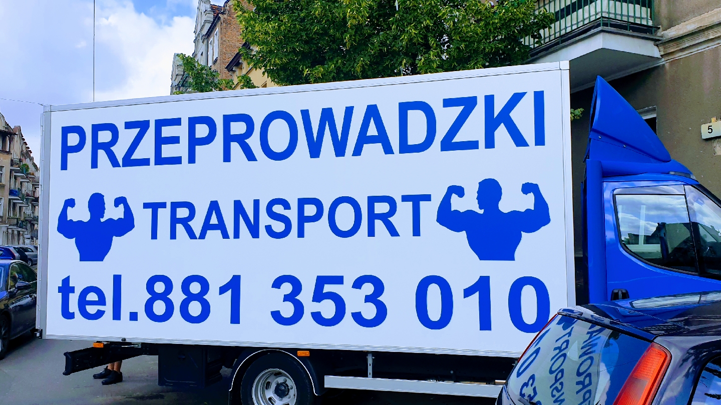 Bus przeprowadzkowy firmy Transport Przeprowadzki Małgorzata Koprucka